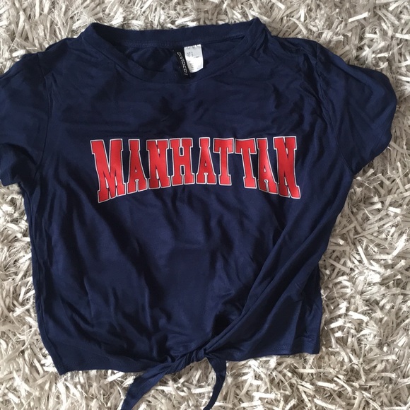 Blue Manhattan shirt // new without tag - Picture 2 of 4